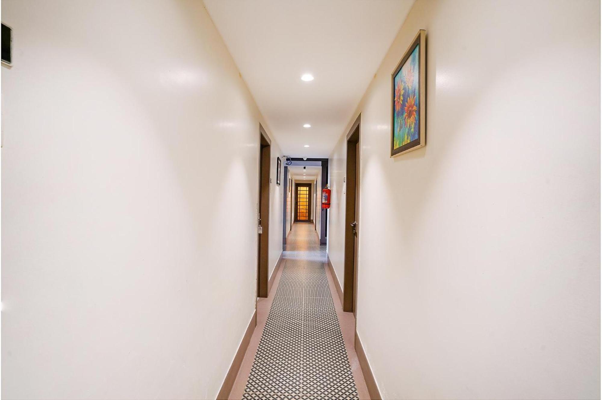 Hotel Gargi Deluxe Pune Zewnętrze zdjęcie