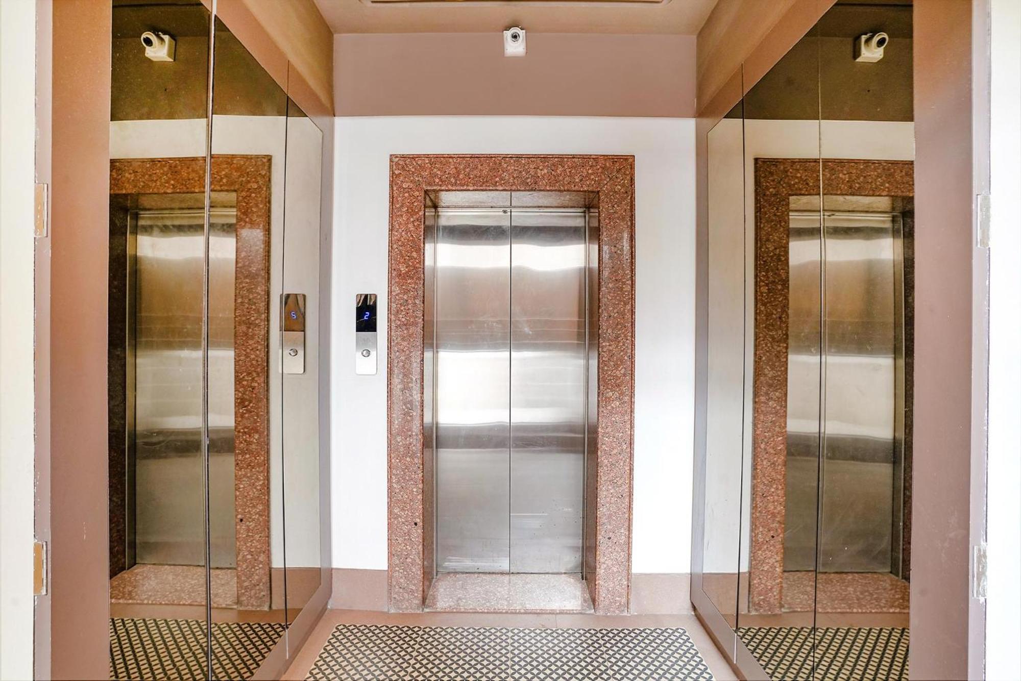 Hotel Gargi Deluxe Pune Zewnętrze zdjęcie